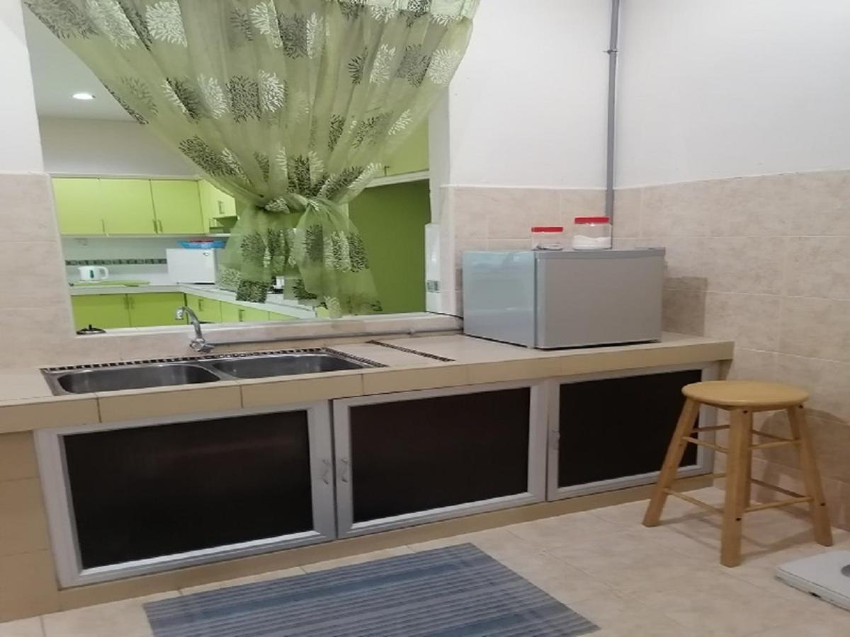 Malacca Bukit Baru Homestay מראה חיצוני תמונה
