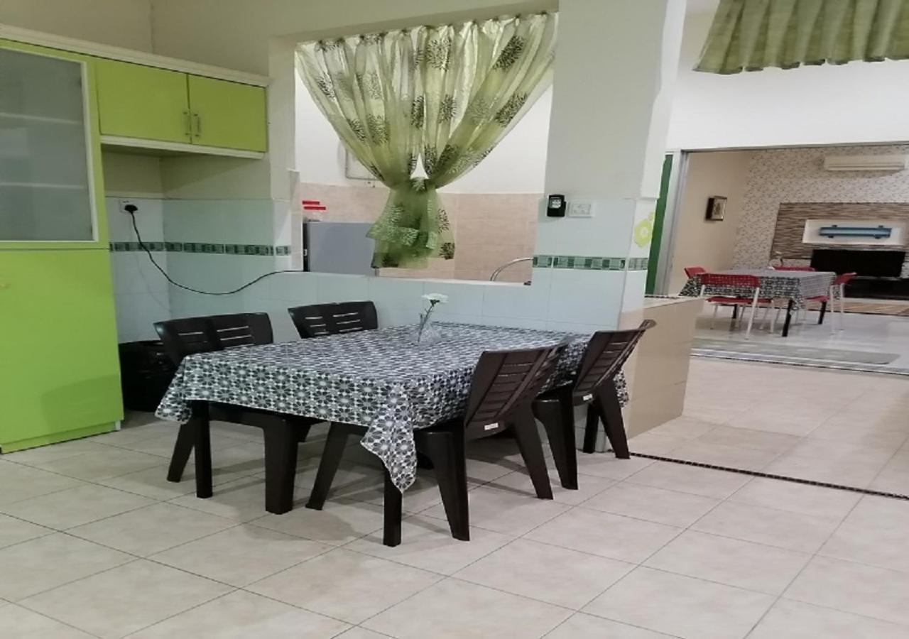 Malacca Bukit Baru Homestay מראה חיצוני תמונה
