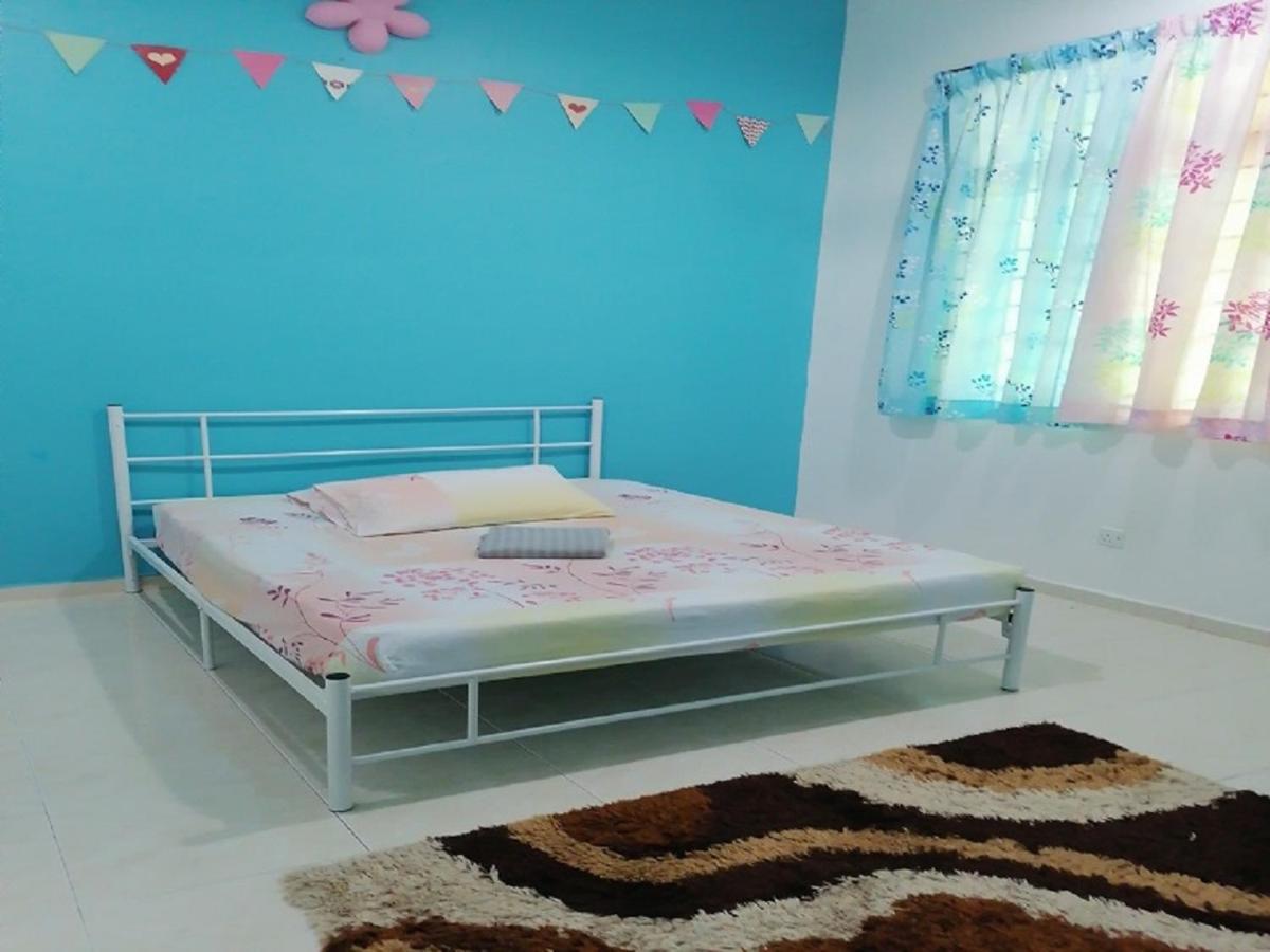 Malacca Bukit Baru Homestay מראה חיצוני תמונה