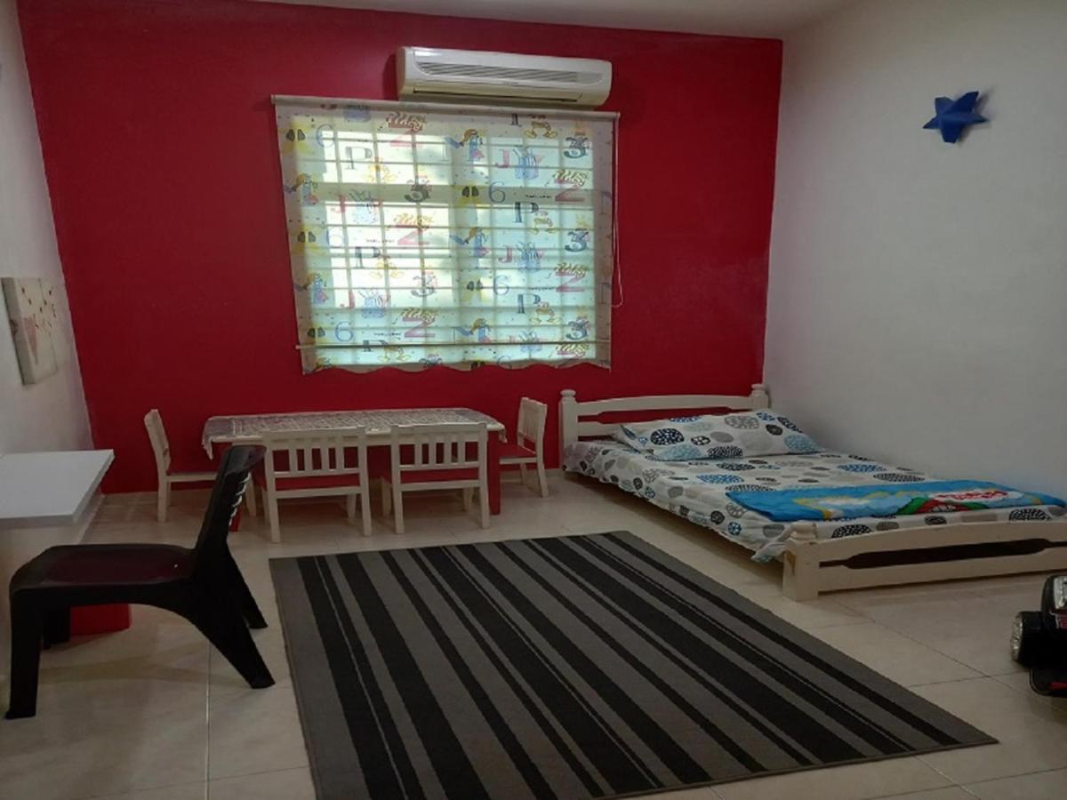 Malacca Bukit Baru Homestay מראה חיצוני תמונה