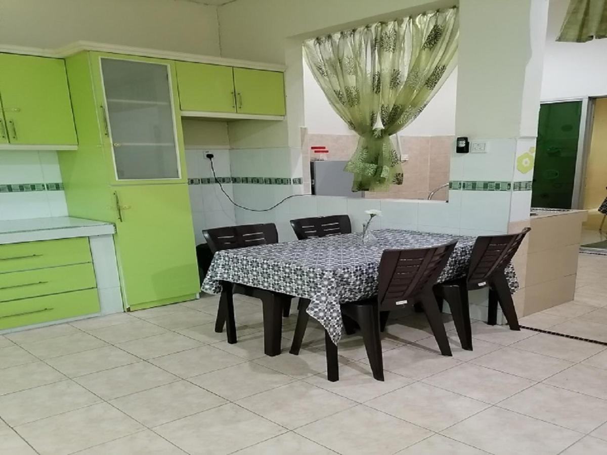 Malacca Bukit Baru Homestay מראה חיצוני תמונה